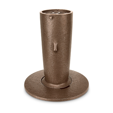 Zapuštěná váza na náhrobek, bronz, výška 21–24 cm