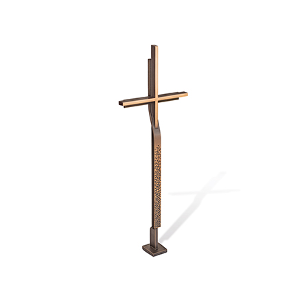 Náhrobní kříž z bronzu, 61×21,5 cm nebo 91×32,5 cm