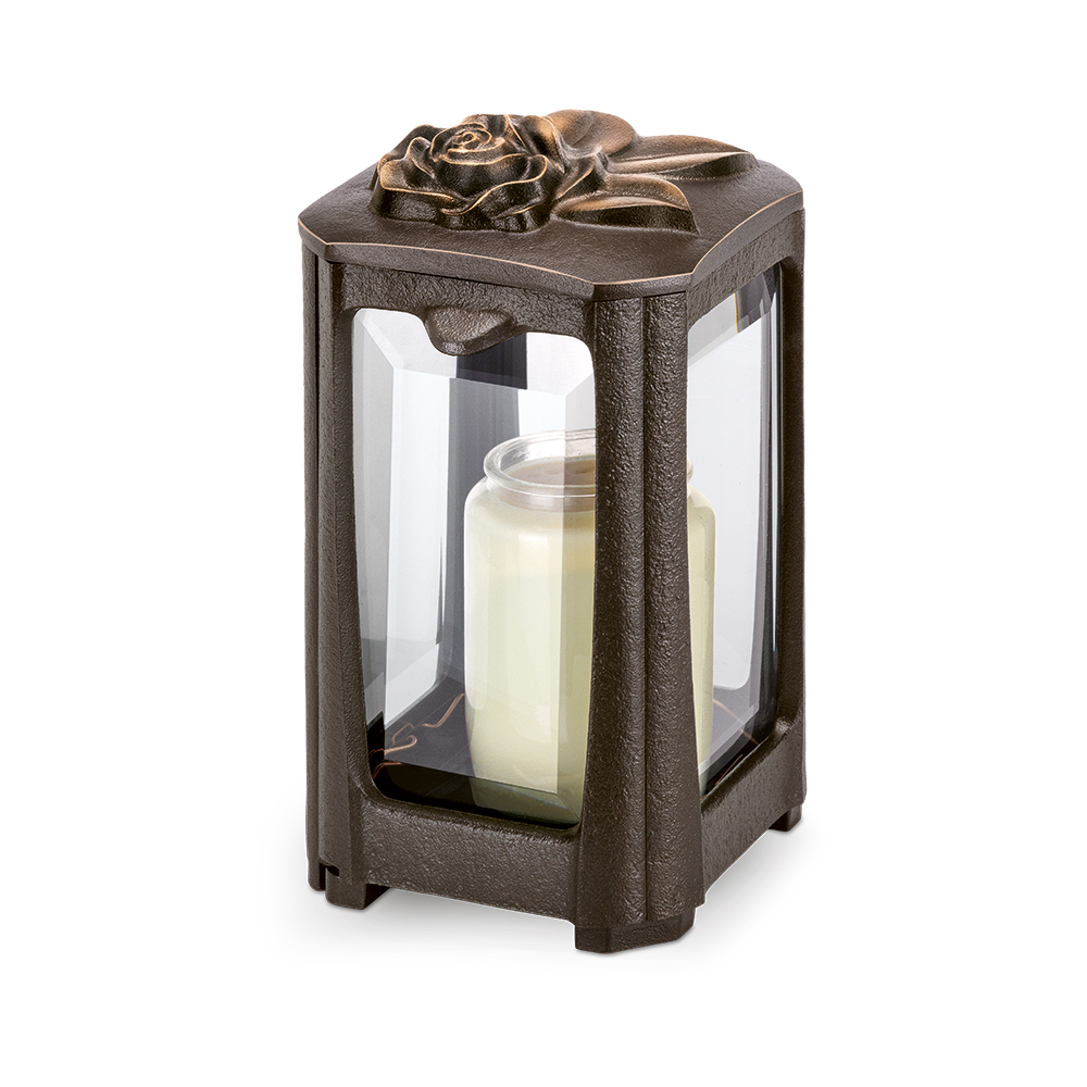 Náhrobní lampáš z bronzu, 18–25 cm